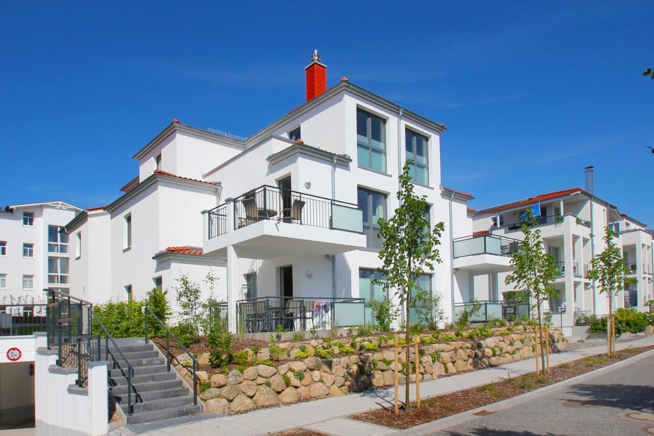 Villa Anni FeWo 2 inkl Sauna und Schwimmbadnutzung im AHOI Sellin Goehren  Exterior foto